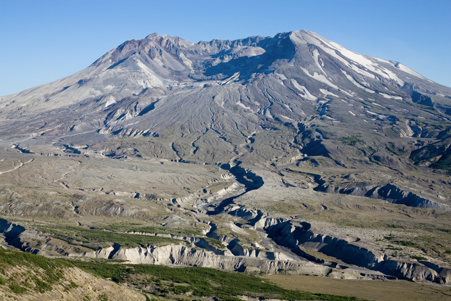Mt St Helens and pumice fields as seen from the Johnston Ridge Observatory